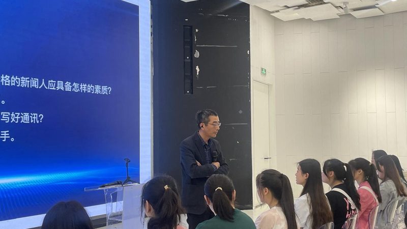 成都传媒公司拍摄设备哪里买